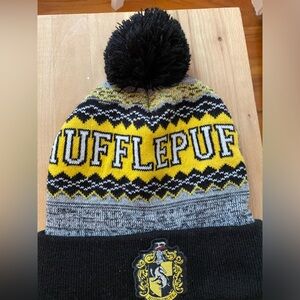 Harry Potter Hufflepuff Pom Pom hat